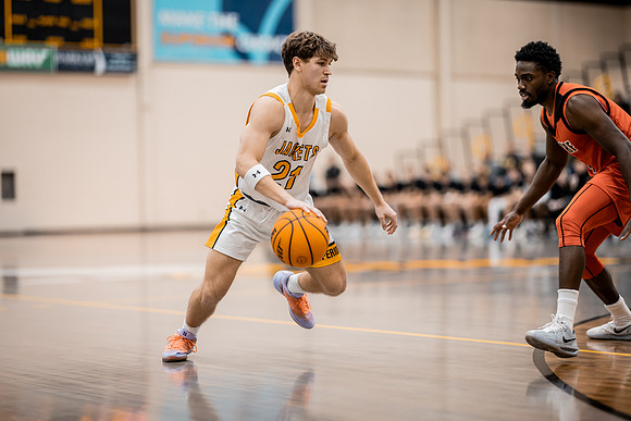 MBB vs UWRF-3