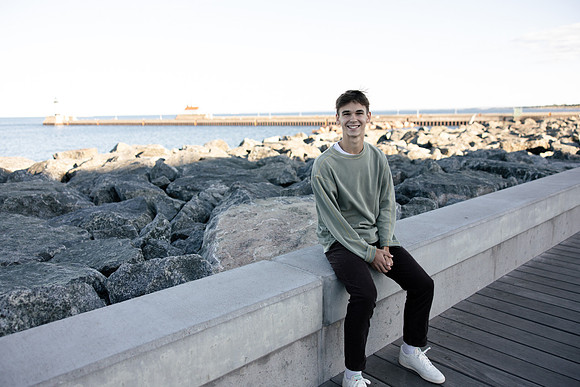 Oscar Senior Shoot-1-67