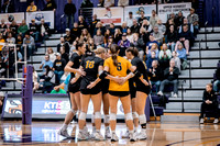 UWS VB vs UWS-4