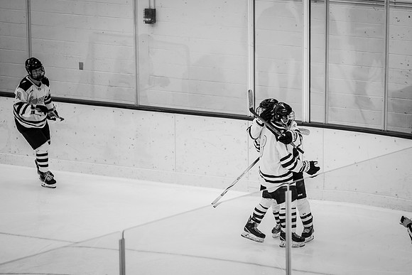 CMHKY vs UND Edits-155
