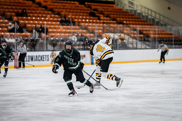 CMHKY vs UND Edits-35