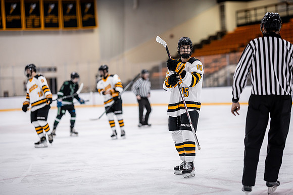 CMHKY vs UND Edits-18