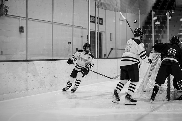 CMHKY vs UND Edits-33