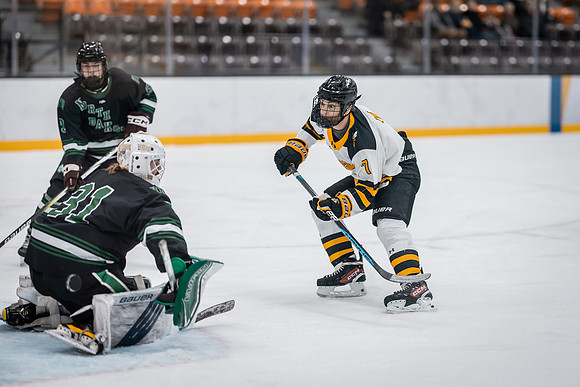 CMHKY vs UND Edits-81