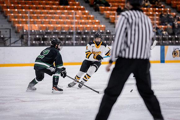 CMHKY vs UND Edits-4