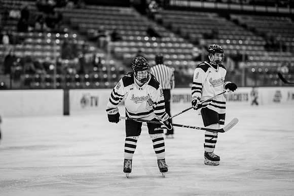 CMHKY vs UND Edits-43