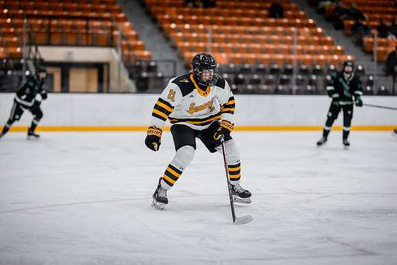 CMHKY vs UND Edits-52