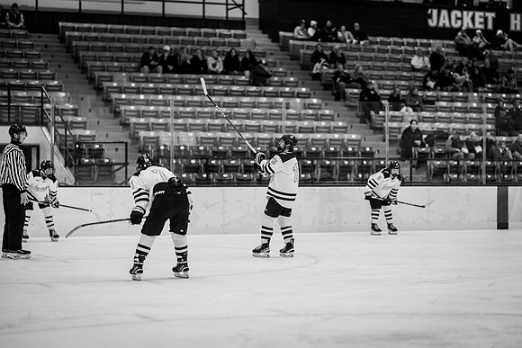CMHKY vs UND Edits-58