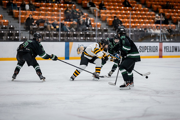 CMHKY vs UND Edits-64