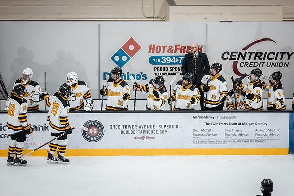 CMHKY vs UND D2-132