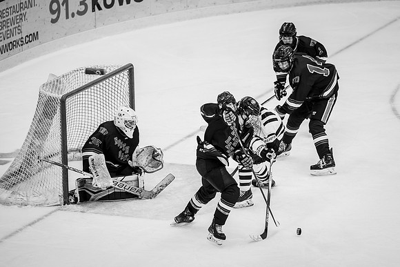 CMHKY vs UND D2-119