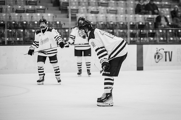 CMHKY vs UND D2-76
