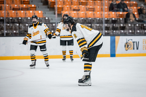 CMHKY vs UND D2-75