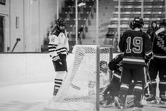 CMHKY vs UND D2-48