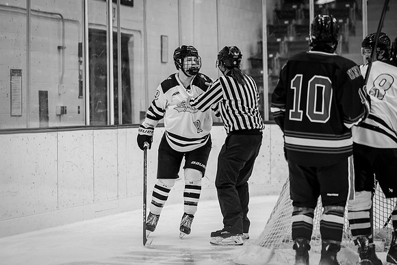 CMHKY vs UND D2-38