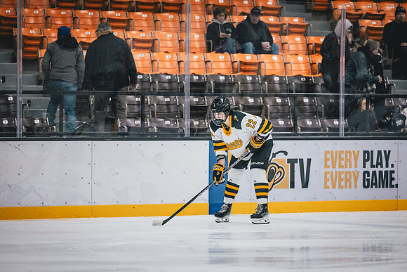 CMHKY vs UND Edits-4