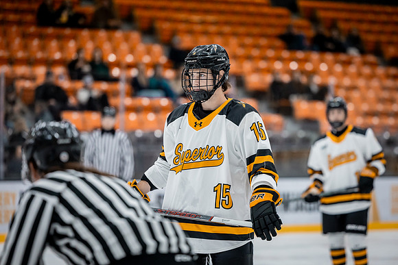 CMHKY vs UND D2-26