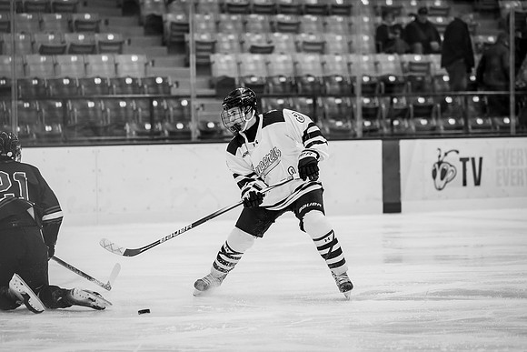 CMHKY vs UND D2-19
