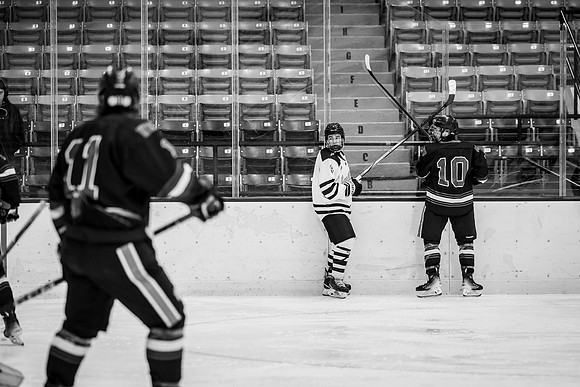 CMHKY vs UND D2-24