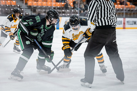 CMHKY vs UND D2-34