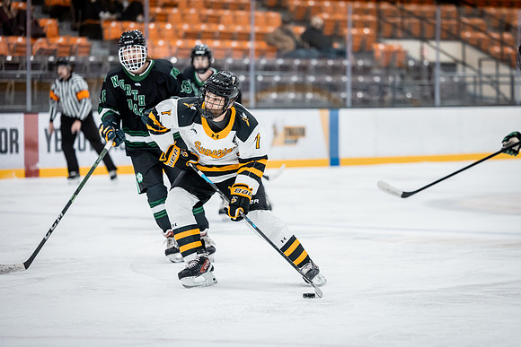 CMHKY vs UND D2-45