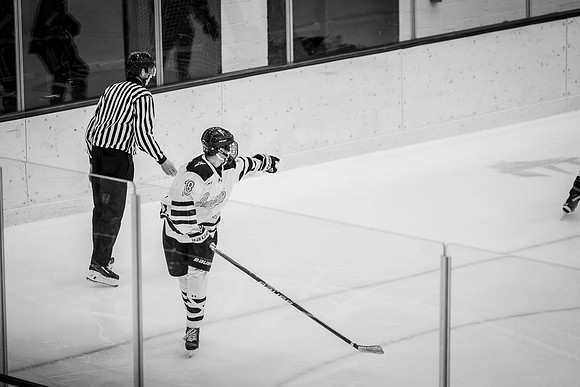 CMHKY vs UND D2-79