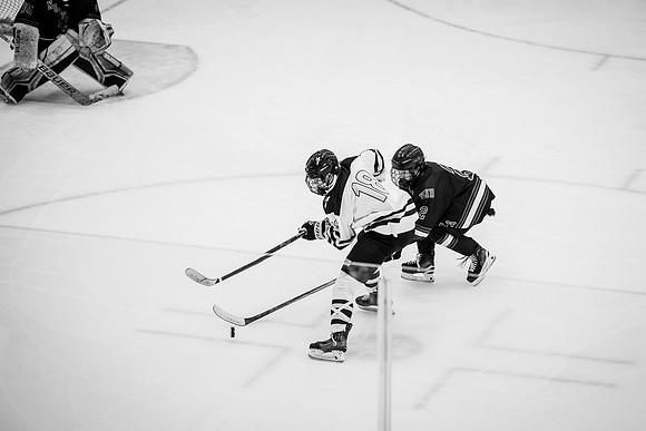 CMHKY vs UND D2-92