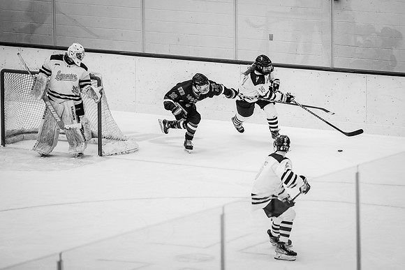 CMHKY vs UND D2-106