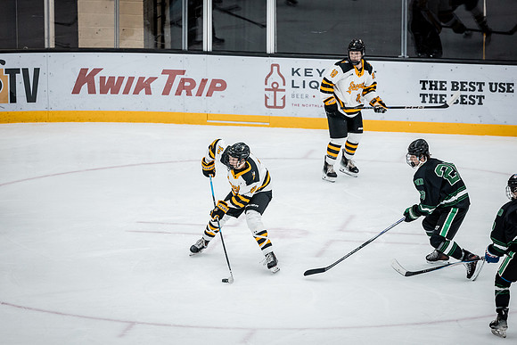 CMHKY vs UND D2-85