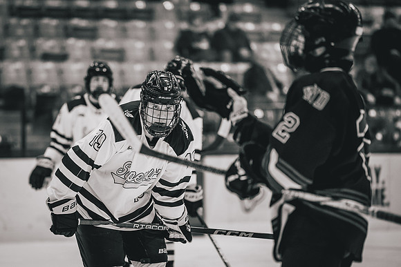 CMHKY vs UND Edits-14