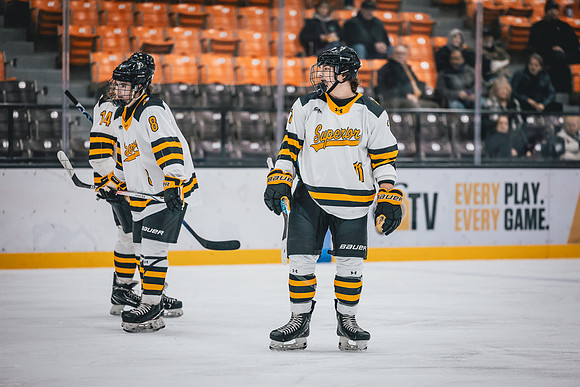 CMHKY vs UND Edits-15