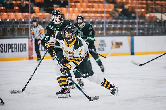 CMHKY vs UND Edits-12