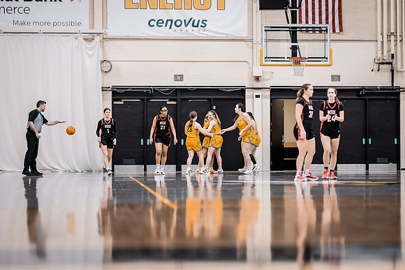 UWS WBB vs MSOE