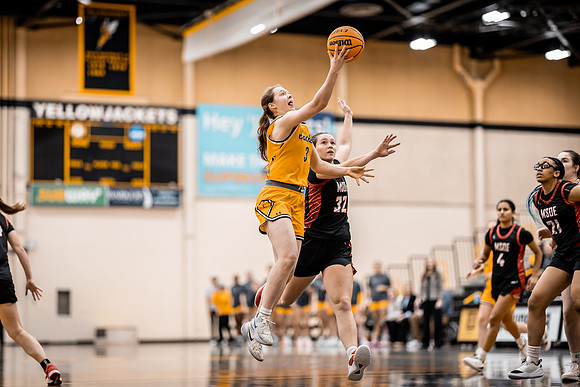 UWS WBB vs MSOE -3