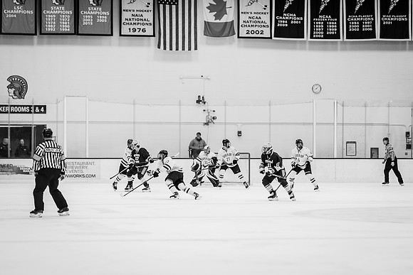 MHKY vs UWSP -173