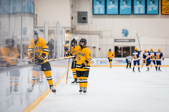 MHKY vs UWSP -171