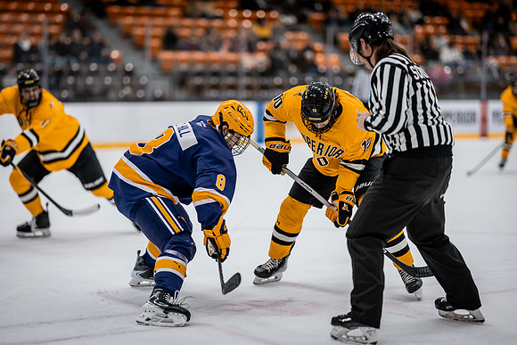 MHKY vs UWSP -70
