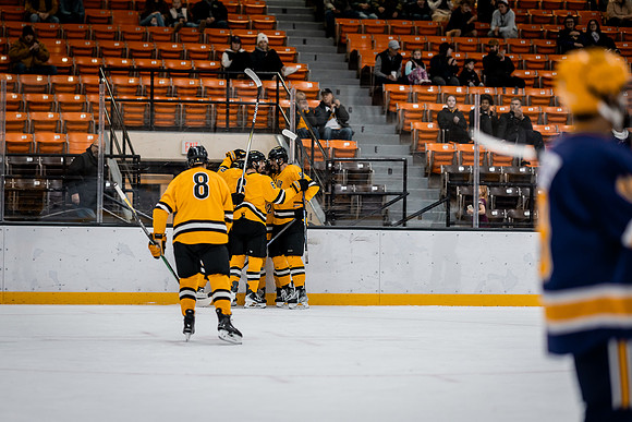 MHKY vs UWSP -101