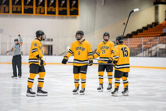 MHKY vs UWSP -114