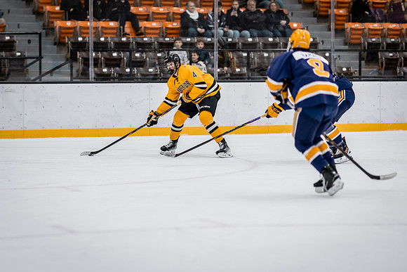 MHKY vs UWSP -72