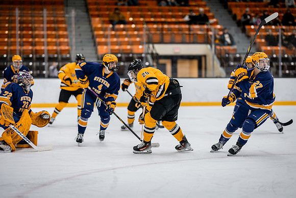 MHKY vs UWSP -62