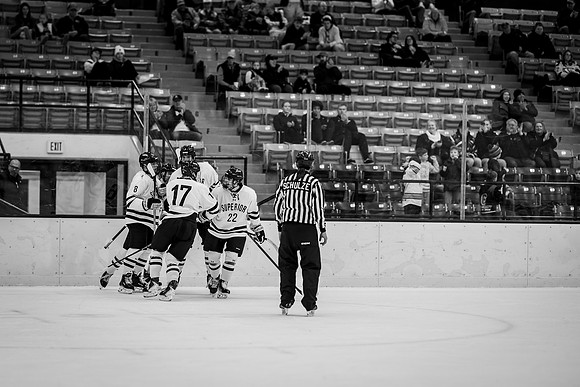 MHKY vs UWSP -104