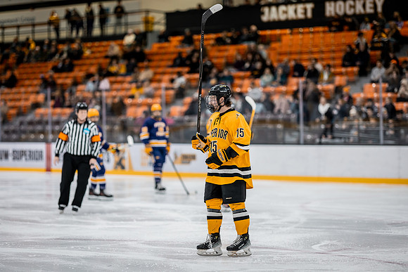 MHKY vs UWSP -110