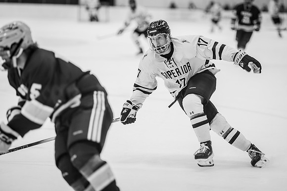 MHKY vs UWSP -259