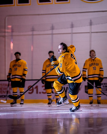 MHKY vs UWSP -6