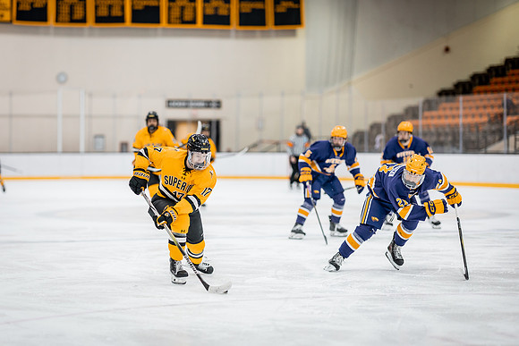 MHKY vs UWSP -136