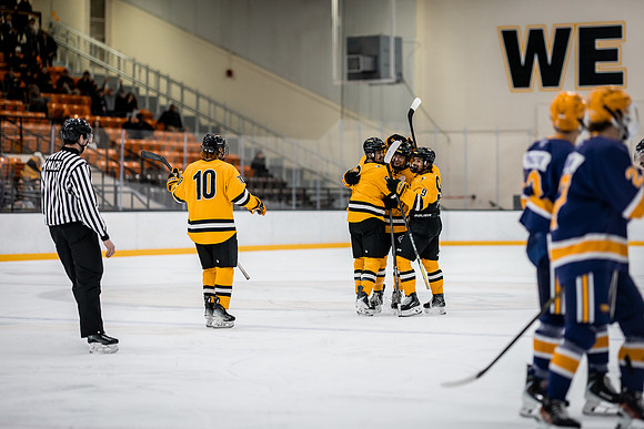 MHKY vs UWSP -44