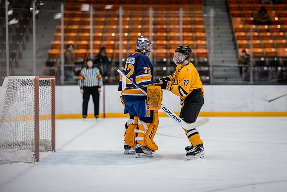 MHKY vs UWSP -85