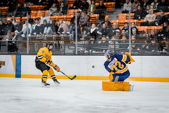MHKY vs UWSP -125