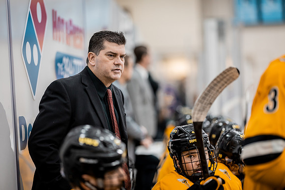 MHKY vs UWSP -252